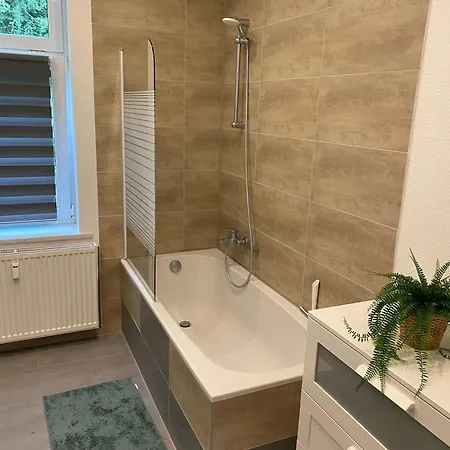 Kernsanierte Monteurwohnungen In - Sofort Verfuegbar! Eisenach